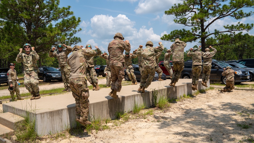 USACAPOC(A) MV-22 JOINT AIRBORNE OP