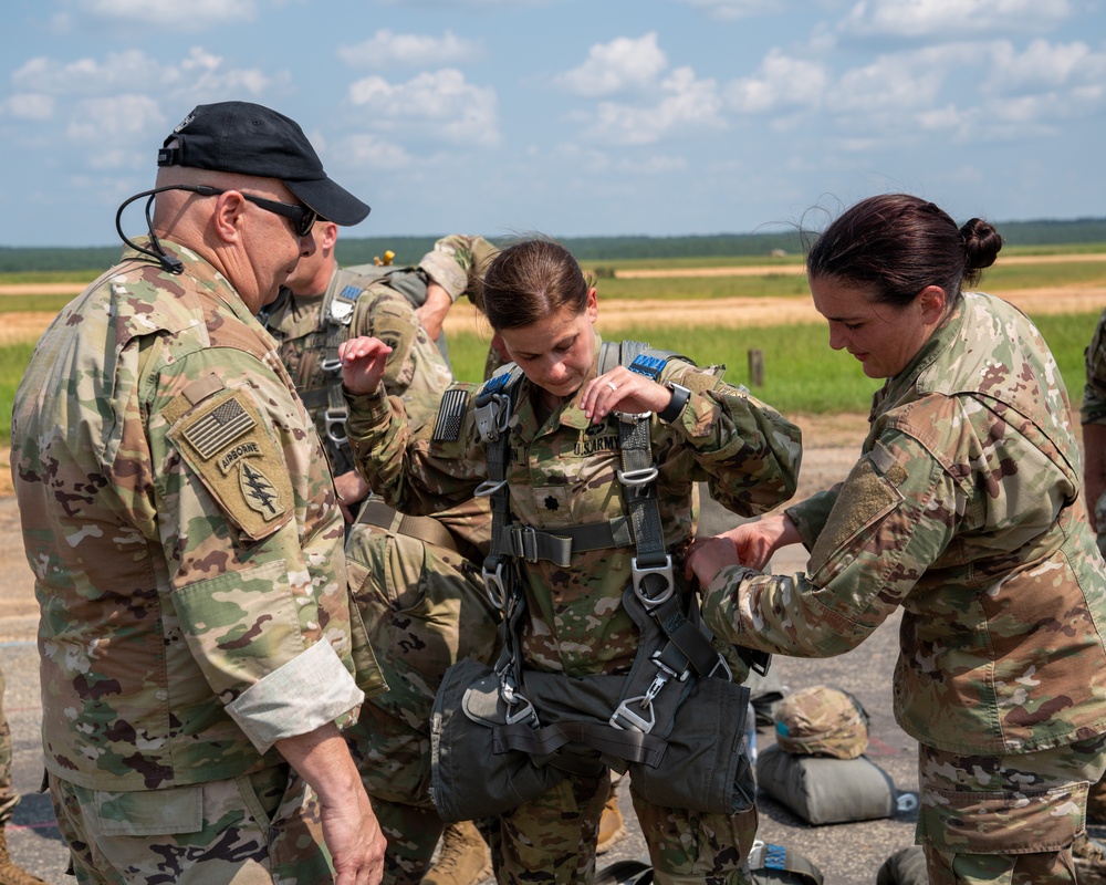 USACAPOC(A) MV-22 JOINT AIRBORNE OP