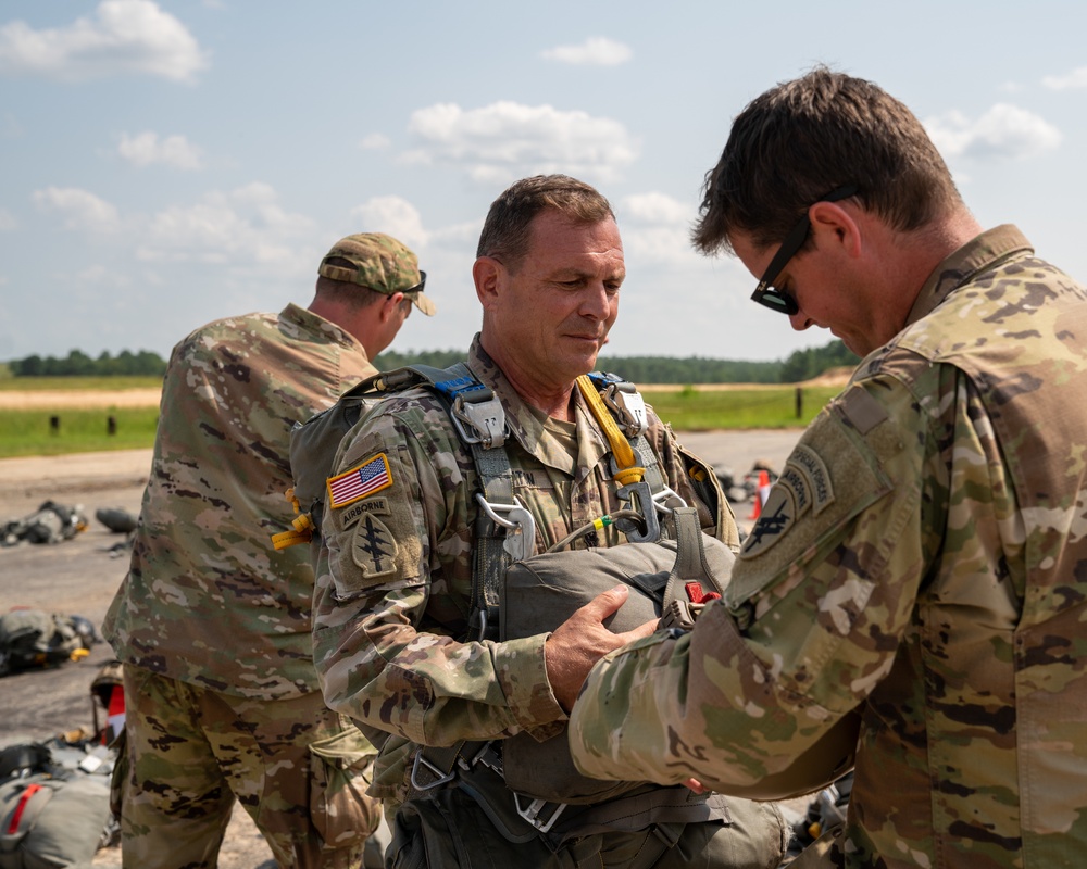 USACAPOC(A) MV-22 JOINT AIRBORNE OP