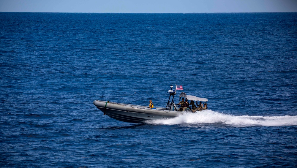 USS Billings Sailors and Embarked Coast Guard Det Conduct RHIB Operations