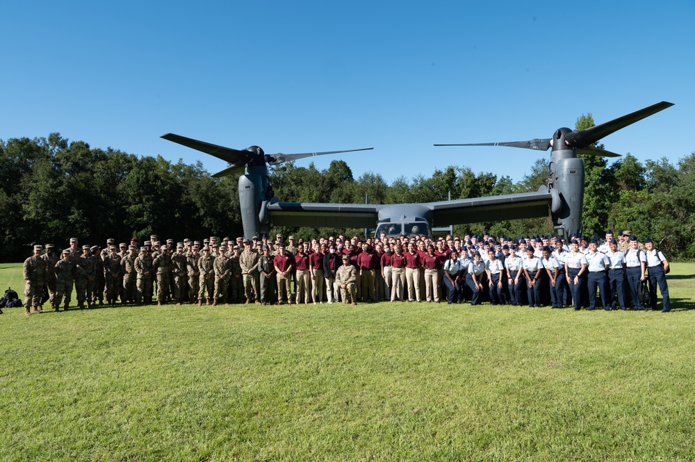 AFSOC deputy commander visits future Air Force leaders at FSU, FMU