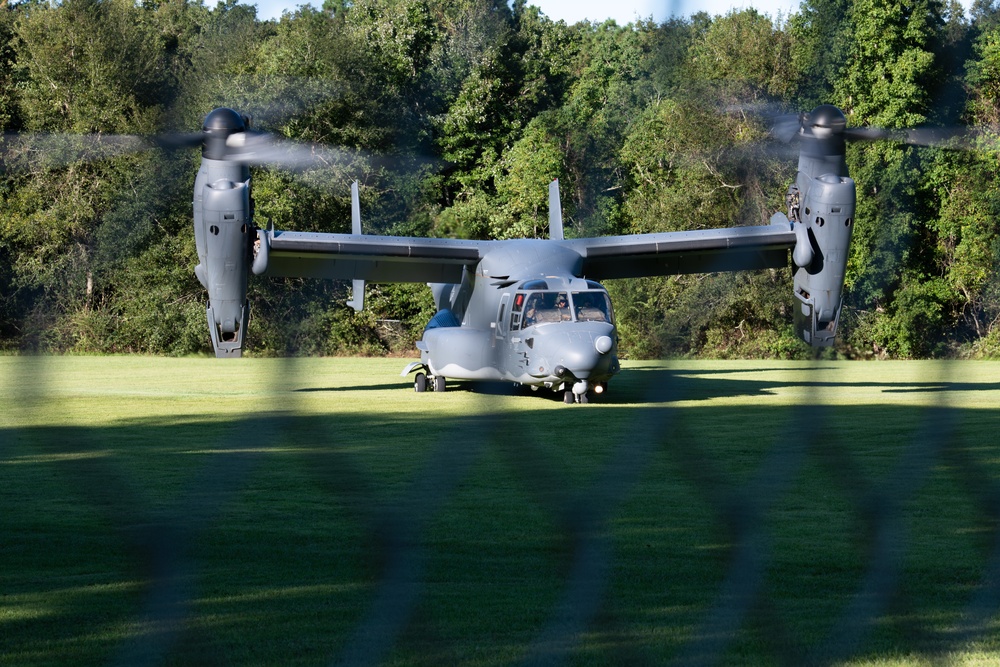 AFSOC deputy commander visits future Air Force leaders at FSU, FMU