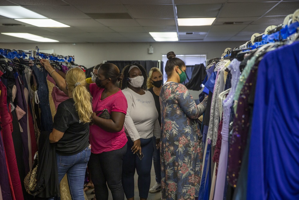 Pendleton residents dress to impress during ball gown giveaway