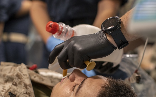 11th MEU, USS Essex (LHD 2) perform mass casualty drill