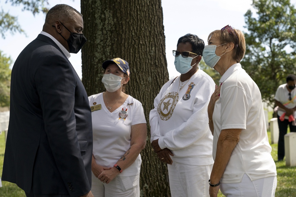 Secretary Austin Visits Arlington, Meets With Gold Star Mothers