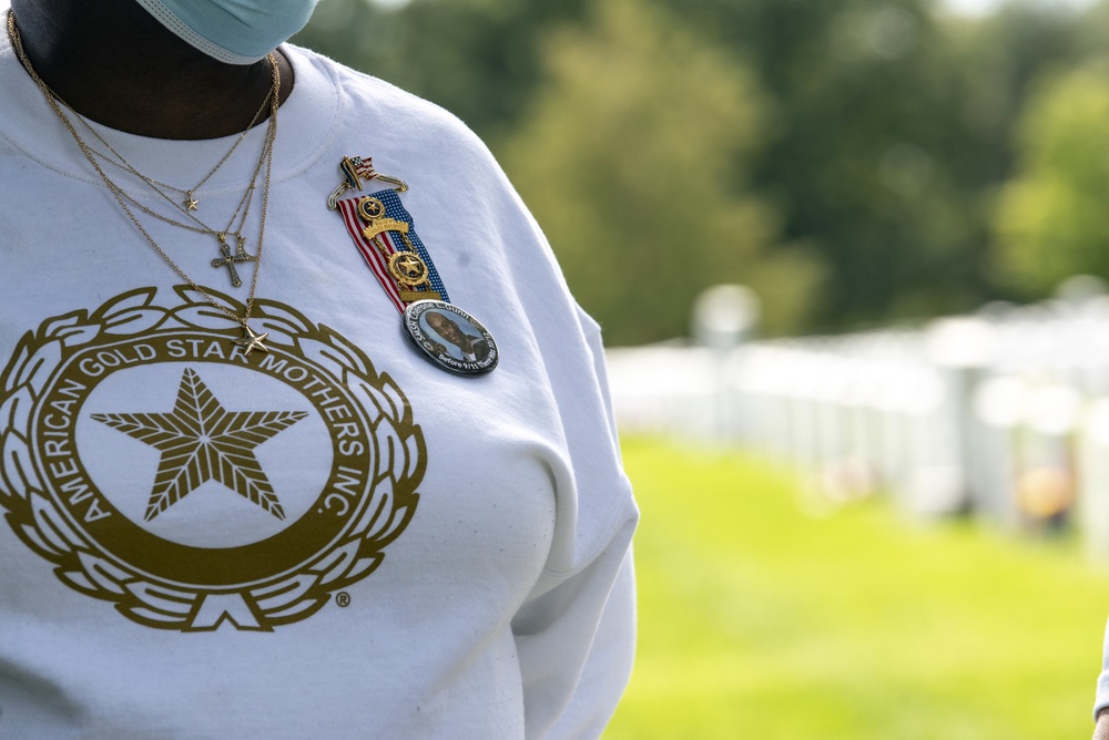Secretary Austin Visits Arlington, Meets With Gold Star Mothers