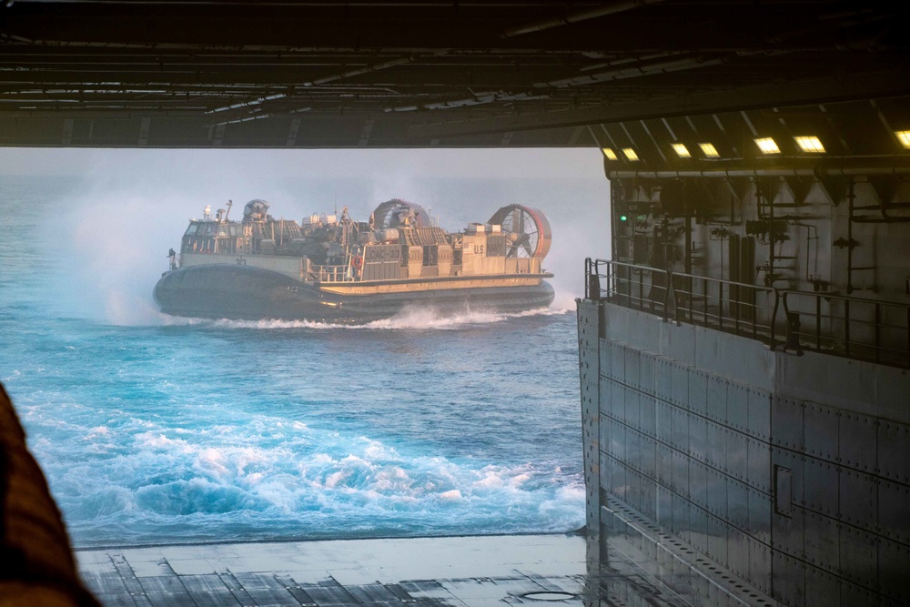 USS Portland LCAC Operations