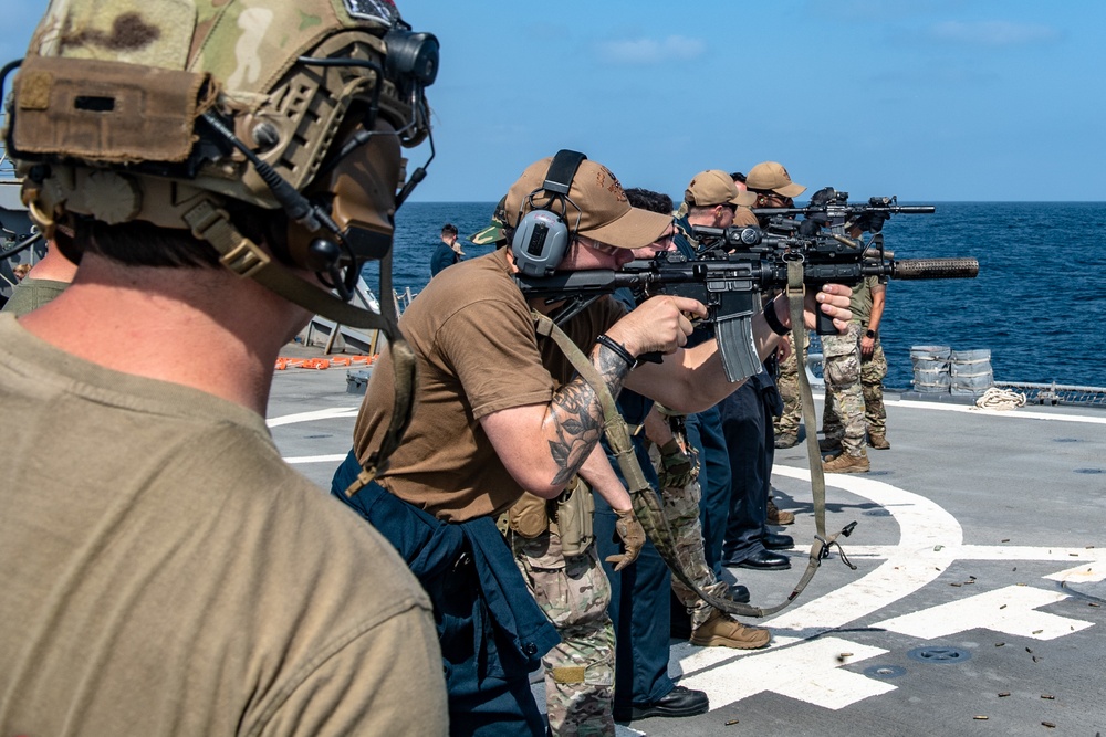 USS O'Kane (DDG 77) Conducts Live-Fire Exercise