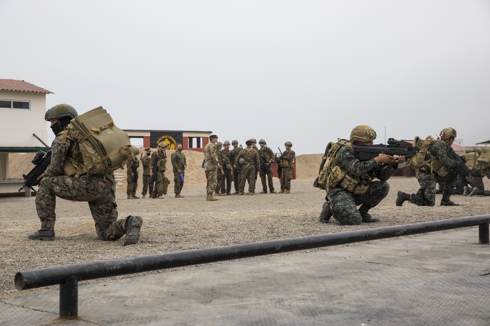 UNITAS 2021: U.S. Recon Marines conduct immediate actions drills with Peruvian Marine Commandos