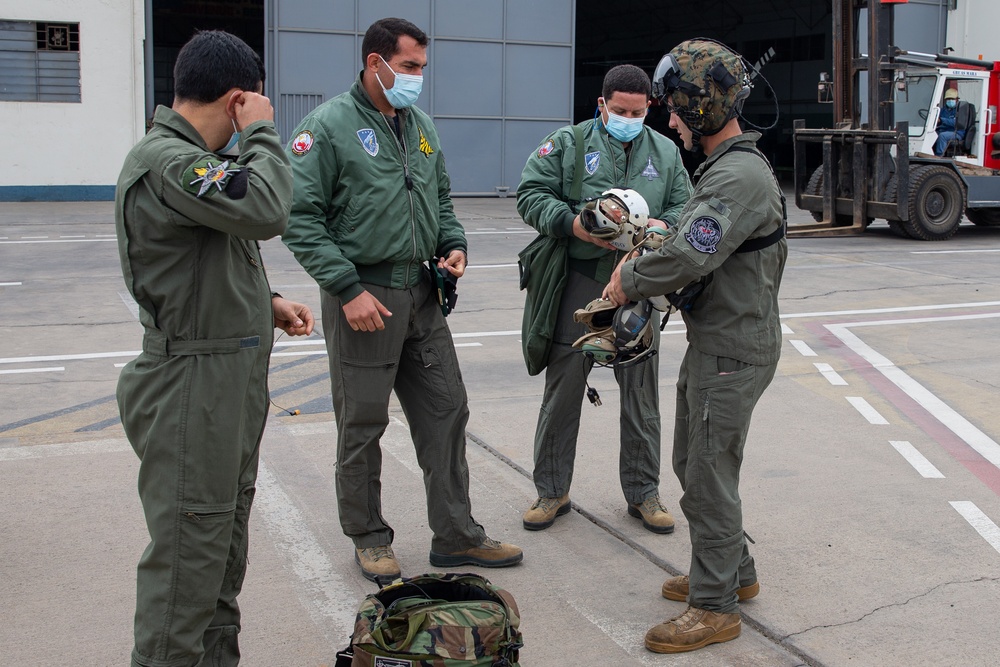 UNITAS 2021: Marines Give Peruvian Servicemembers A Ride