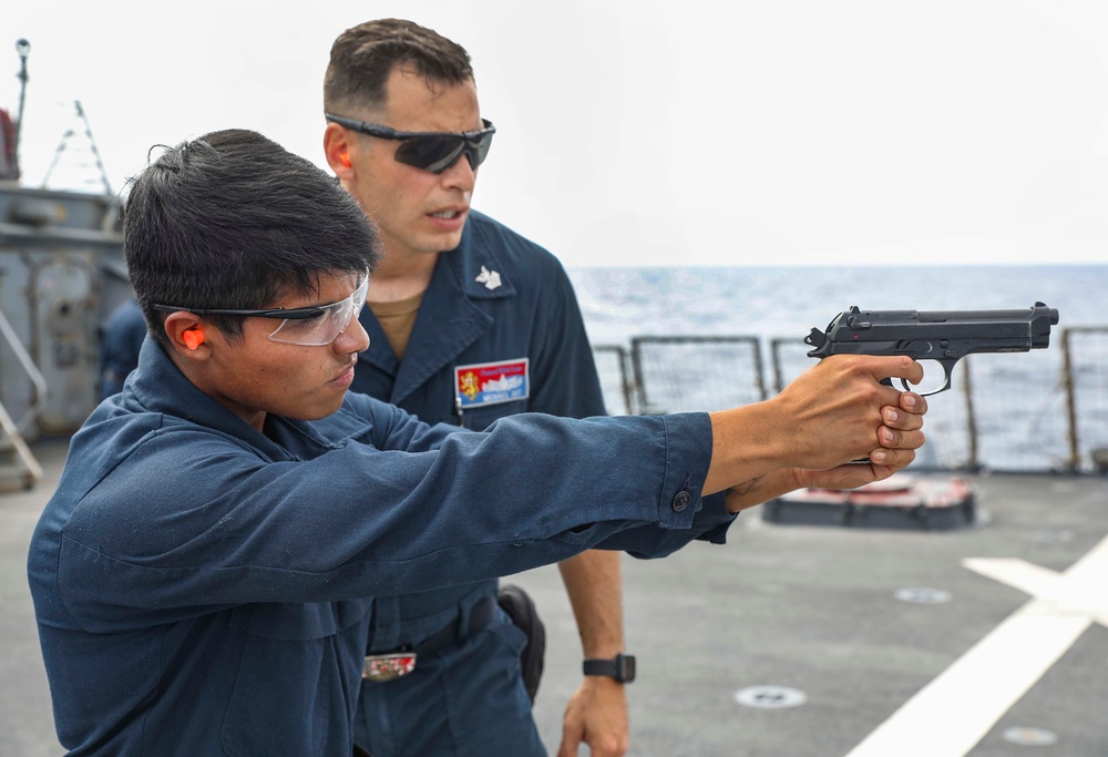 USS Benfold Conducts Live-Fire Gunnery Exercise