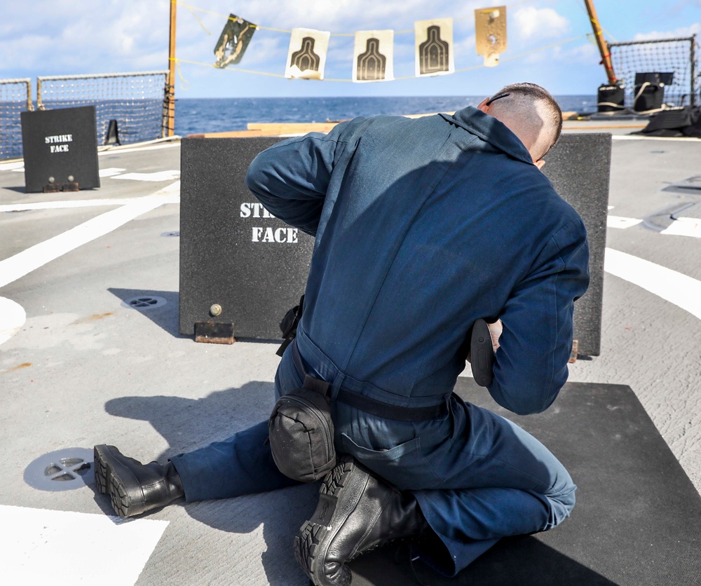 USS Benfold Conducts Live-Fire Gunnery Exercise