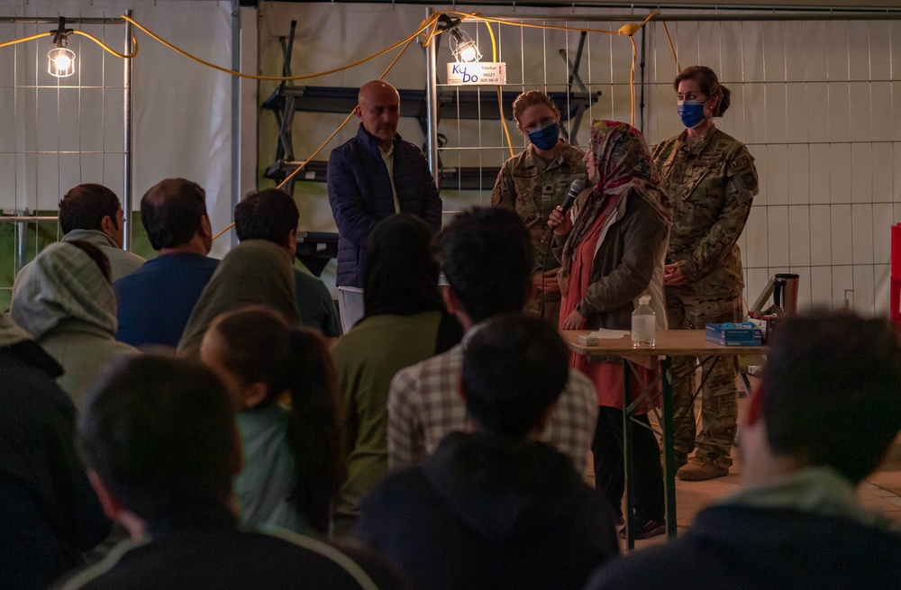 Ramstein administers COVID-19 vaccines to evacuees