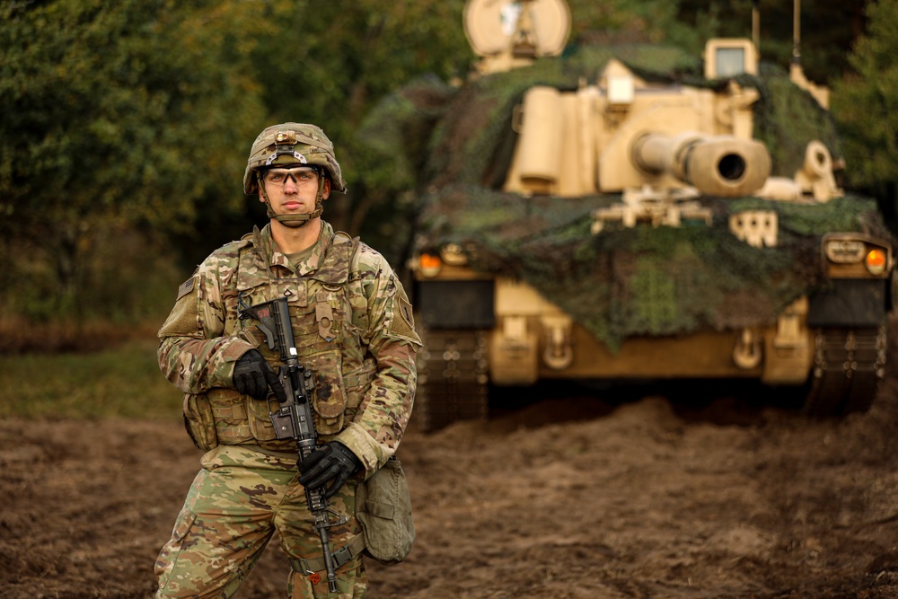 1st Battalion, 5th Field Artillery Regiment, 1st Infantry Division Conducts Artillery Table XII