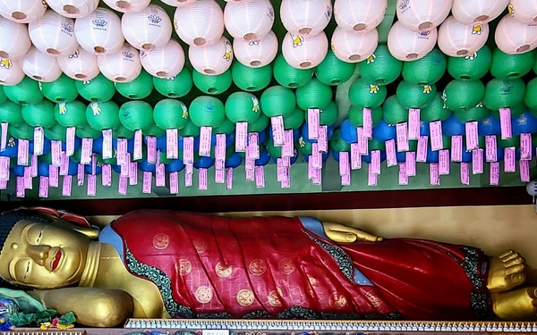 Wawoojeong Temple - World culture an hour from Osan AB