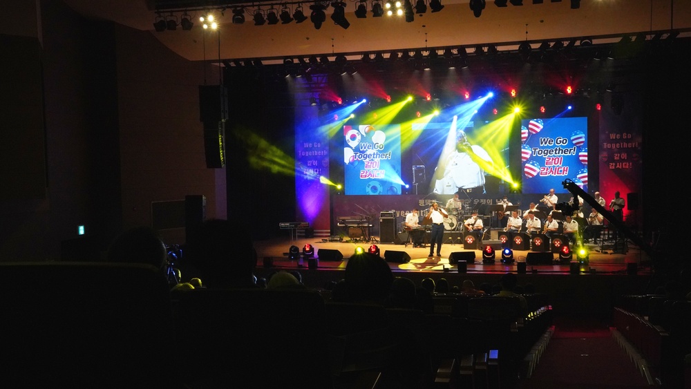 8th Army Band Performs in Pyeongtaek