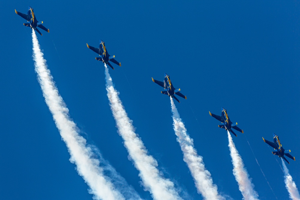 Blue Angels perform at 2021 Cherry Point Air Show