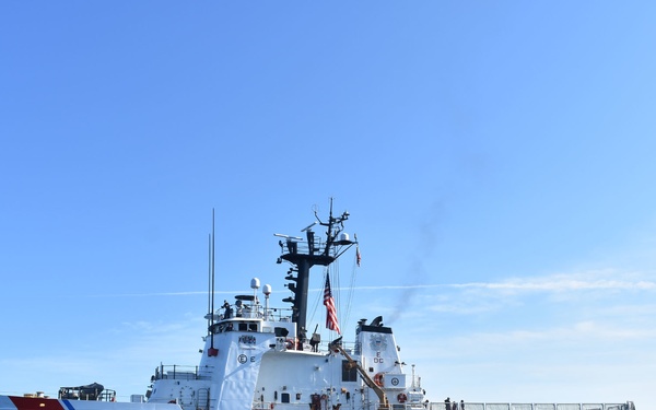 USCGC RESOLUTE Steams Through Isle de Tortue Canal, Haiti