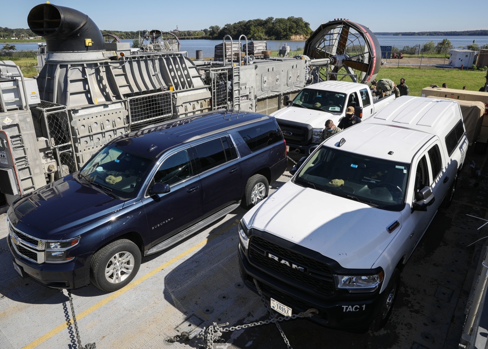 JTF-CS Conducts Deployment Readiness Exercise with Assault Craft Unit Four