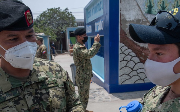 USS Mustin Sailors help communities