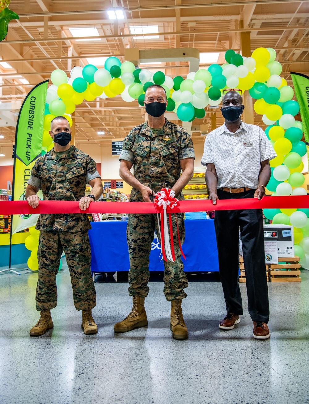 Click2Go Arrives at MCAS Iwakuni’s Commissary