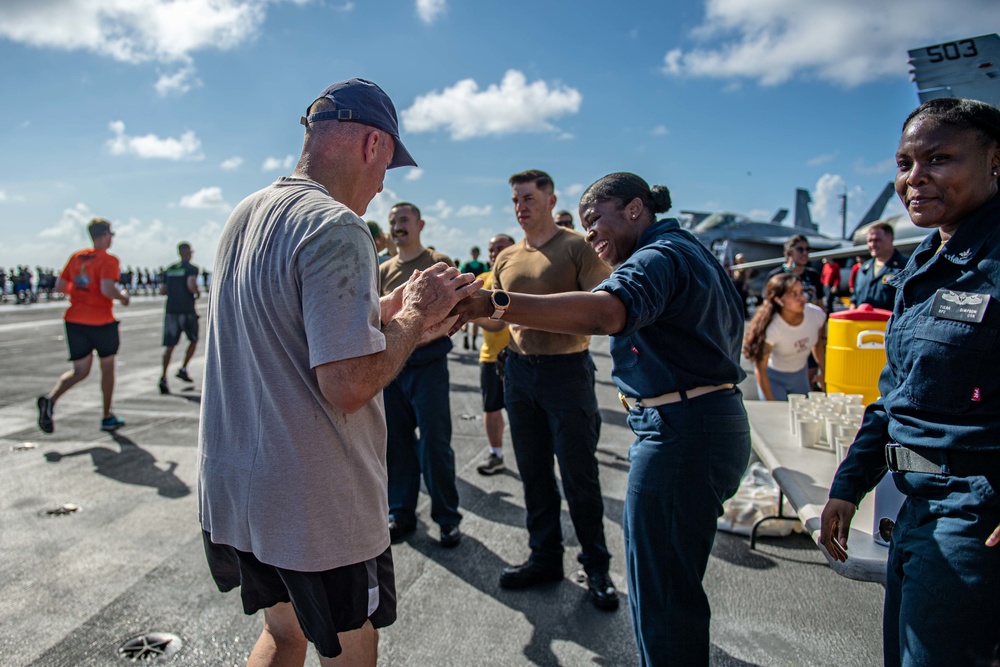 USS Carl Vinson (CVN 70) Sailors Participate in 5k Run