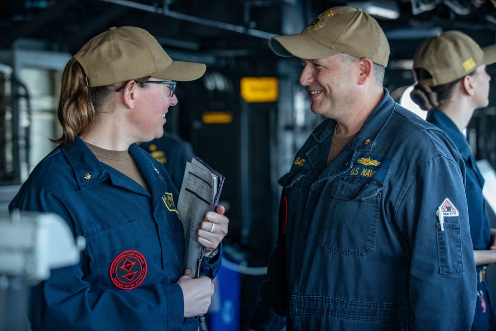 Warfare Tactics Instructors Train Sailors Aboard USS Arlington