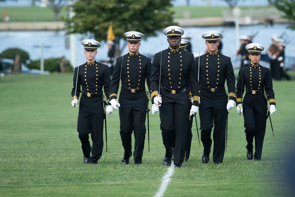 DVIDS Images US Naval Academy formal parade [Image 3 of 10]