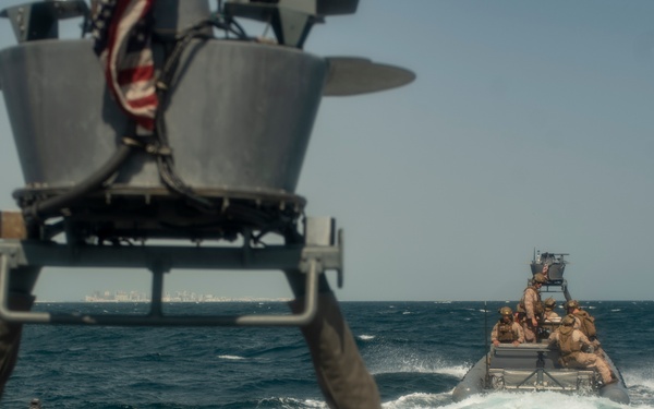 11th MEU RHIB detachment conducts maritime navigation training with USCG AIT