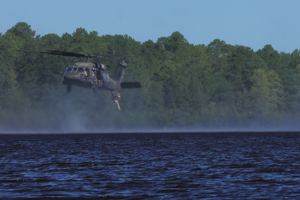 37th Engineer Battalion conduct helocast