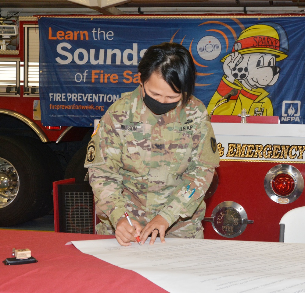 Importance of Fire Prevention Week underscored at proclamation signing ceremony