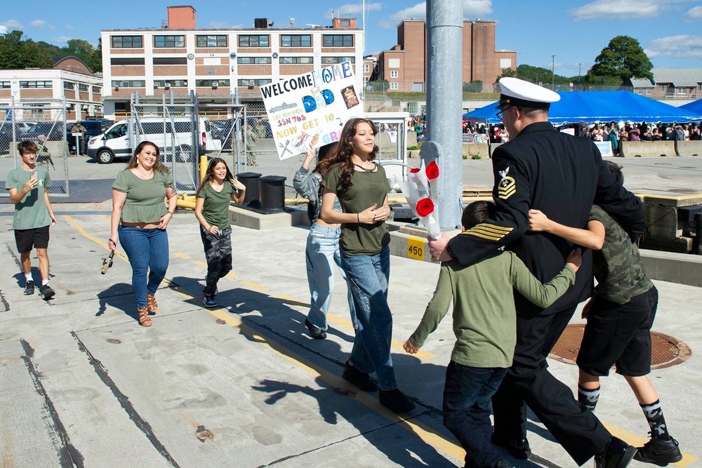 USS Montpelier Homecoming