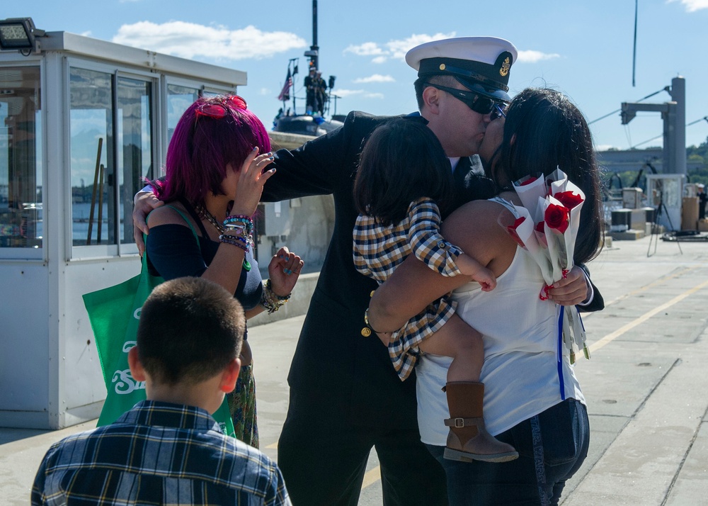 USS Montpelier Homecoming