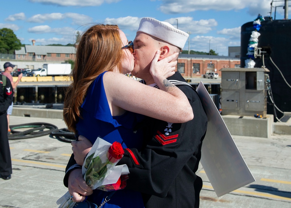 USS Montpelier Homecoming