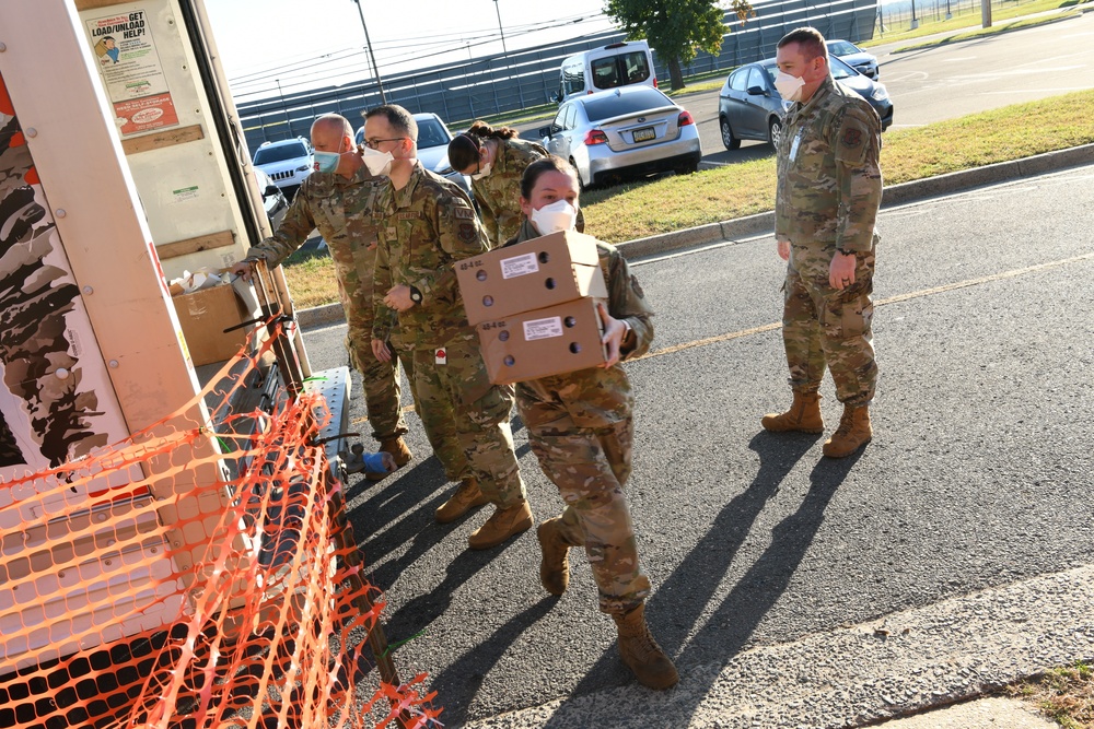 TF Liberty delivers breakfast at medical isolation dormitory