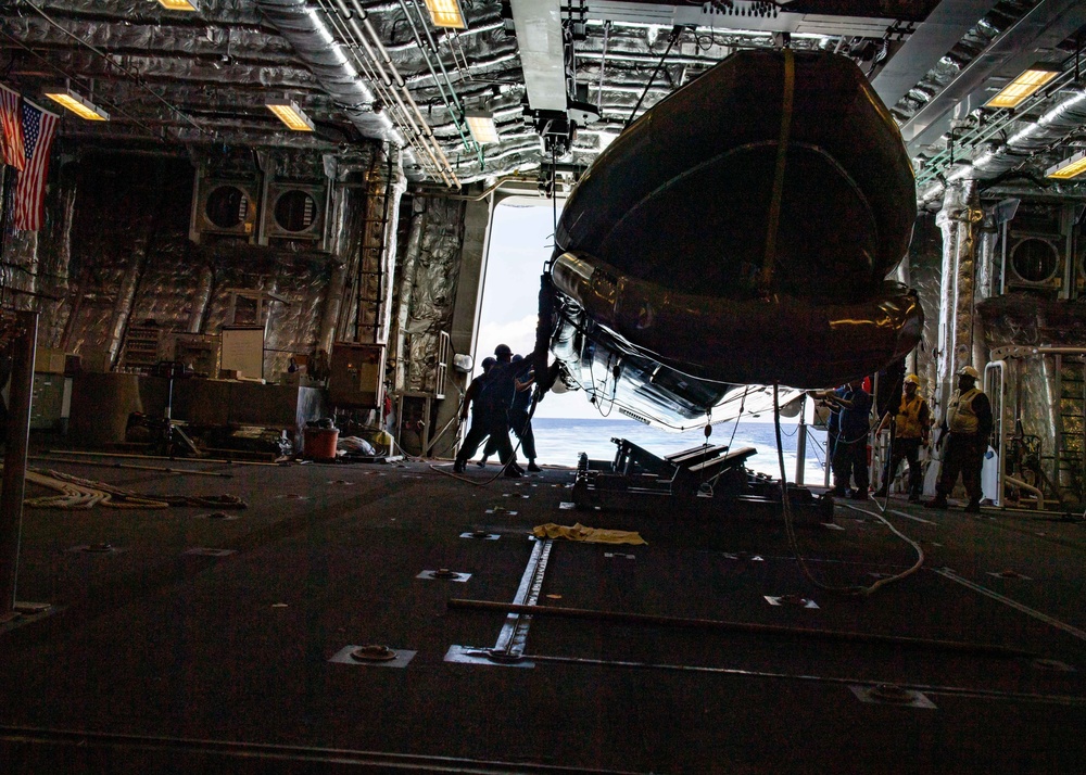 USS Charleston (LCS 18) Sailors Participate in Small Boat Operations