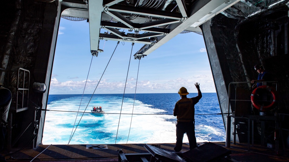 USS Charleston (LCS 18) Sailors Participate in Small Boat Operations