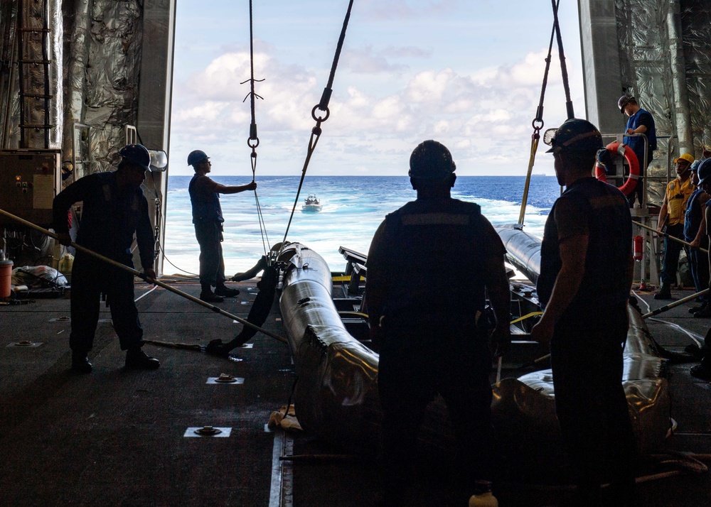 USS Charleston (LCS 18) Sailors Participate in Small Boat Operations