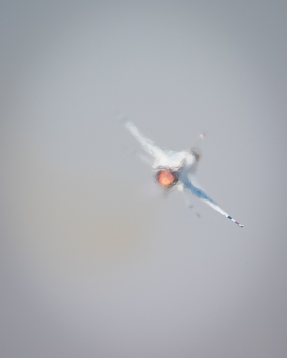 Thunderbirds perform at the 2021 California Capital Airshow