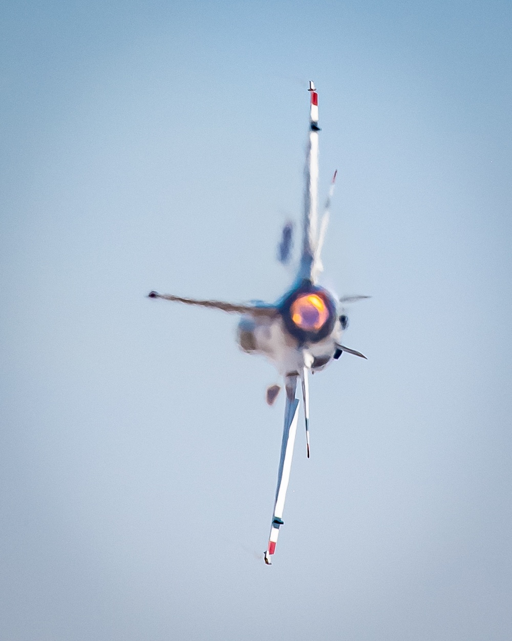 Thunderbirds perform at the 2021 California Capital Airshow