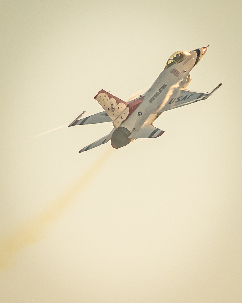 Thunderbirds perform at the 2021 California Capital Airshow