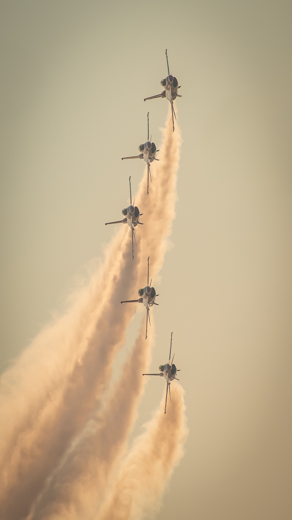 Thunderbirds perform at the 2021 California Capital Airshow