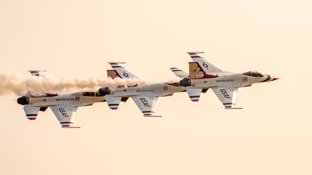 Thunderbirds perform at the 2021 California Capital Airshow