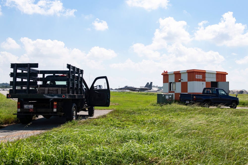 18th CES certify barrier arresting kit