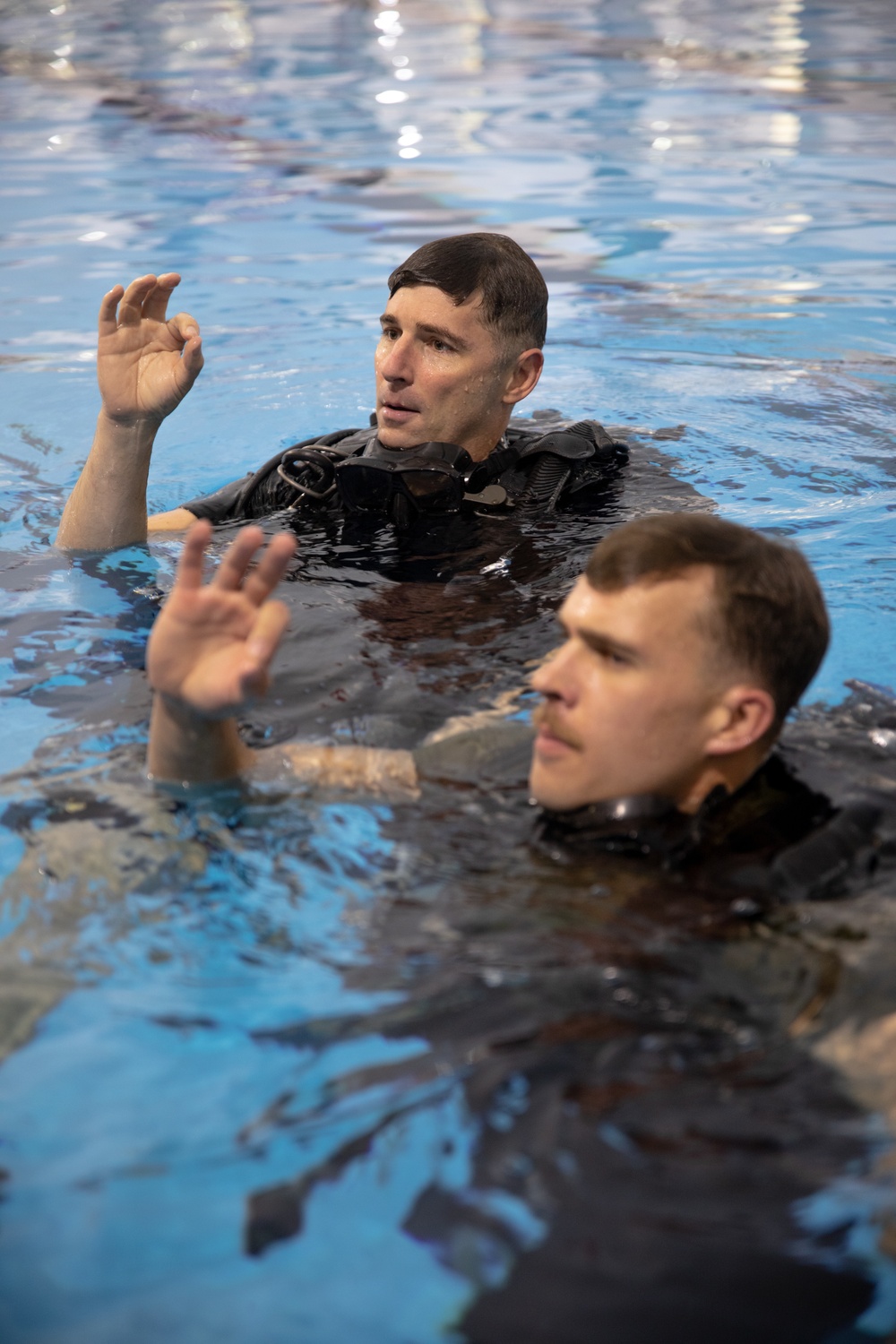 3d Force Reconnaissance Company conducts swim qualifications and combatant diver training