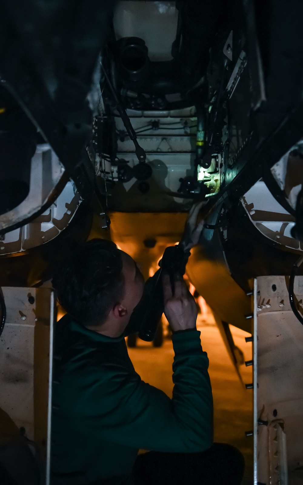 USS Carl Vinson (CVN 70) Conducts Night Operations