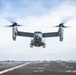 VMM-165 Marines transfer Marines from USS Pearl Harbor