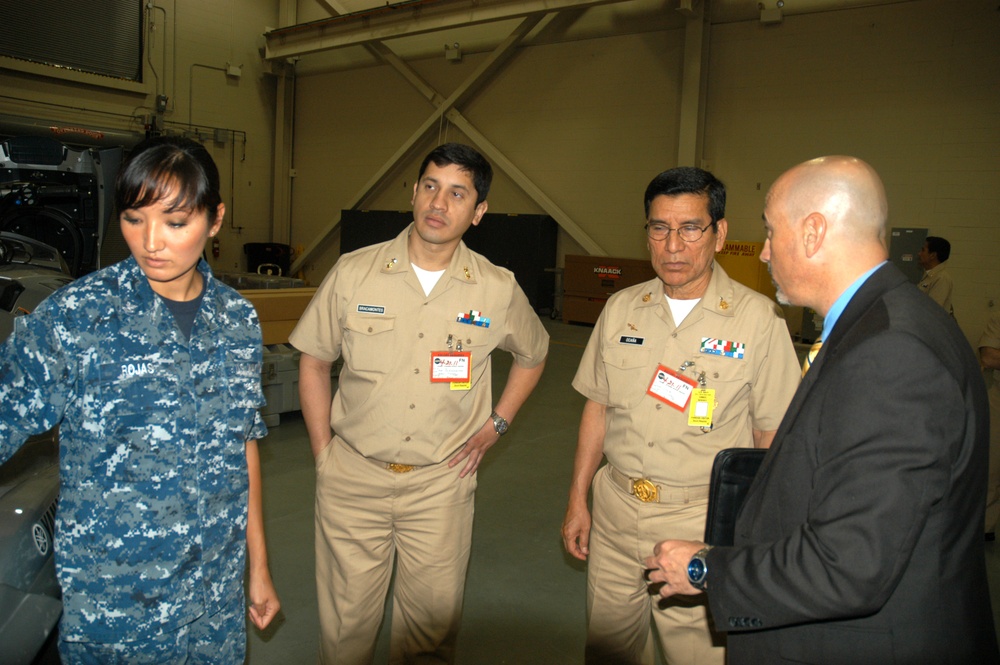 Mexican Navy’s Hydrographer Visits CNMOC HQ