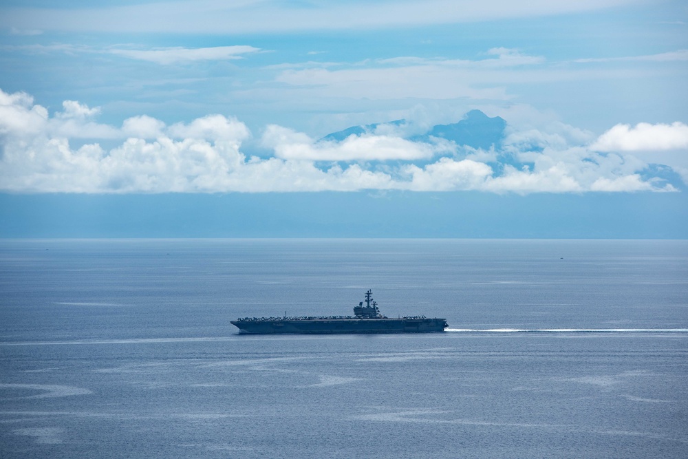 USS Ronald Reagan (CVN 76) San Bernardino Strait Transit