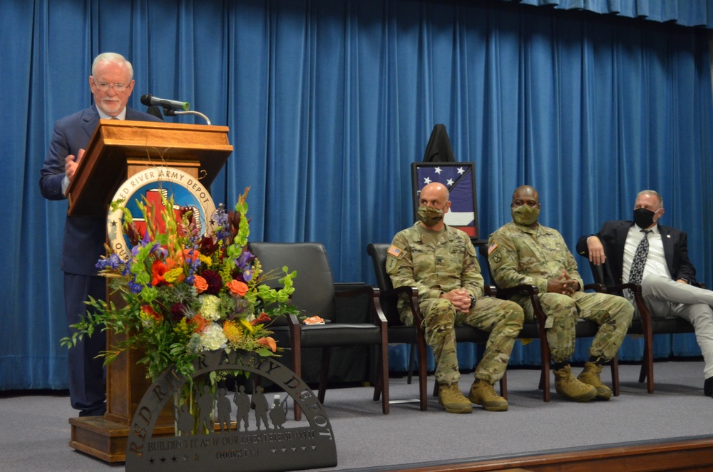 Red River's Deputy Commander retires after 44 years